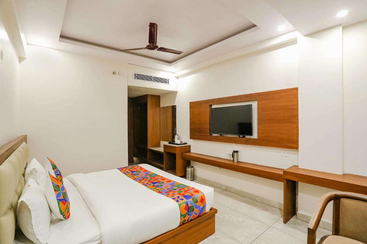 Fabhotel Aman Sara Лакхнау Экстерьер фото